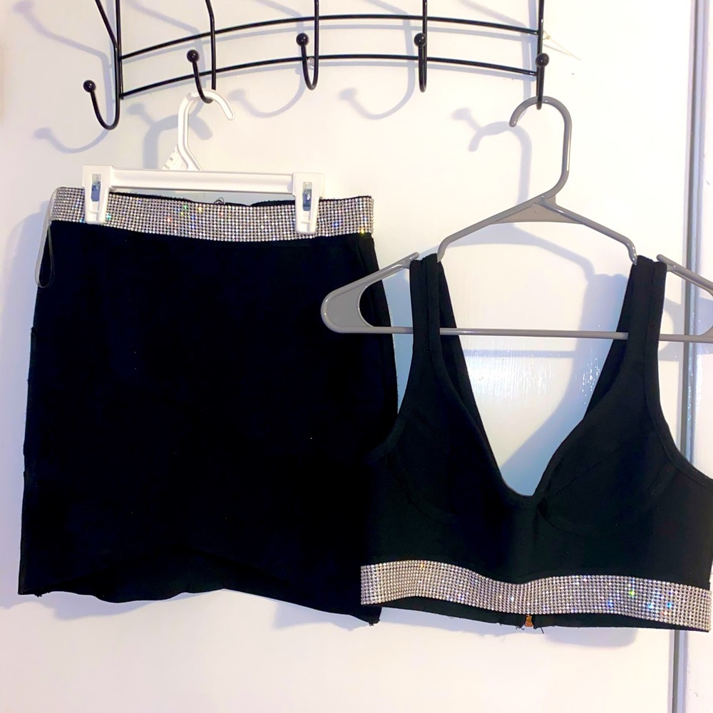 Akira 2 piece diamond waisted set